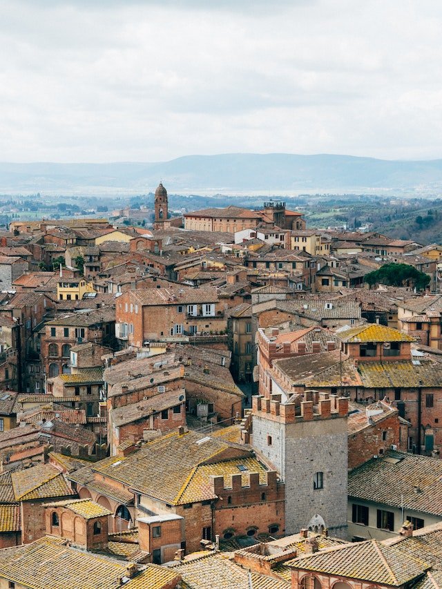 Hidden Italian cities Siena